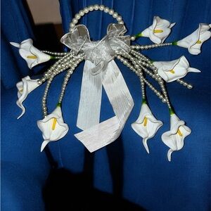 Bridal Bouquet - Trendy Modern
White Calla Lily Bridal Bouquet